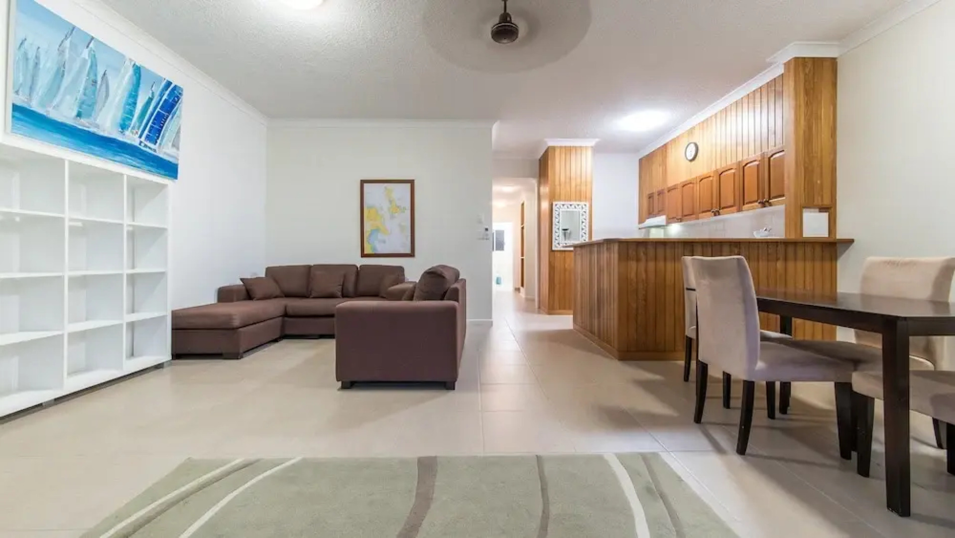 Sea Breeze - Cannonvale