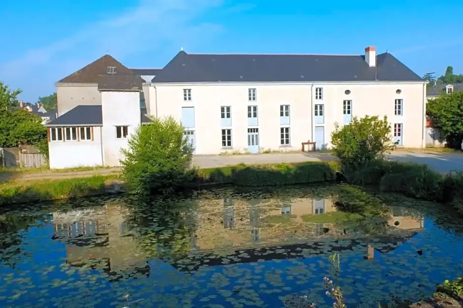 Chambre dHôtes des Grands Moulins de Baugé