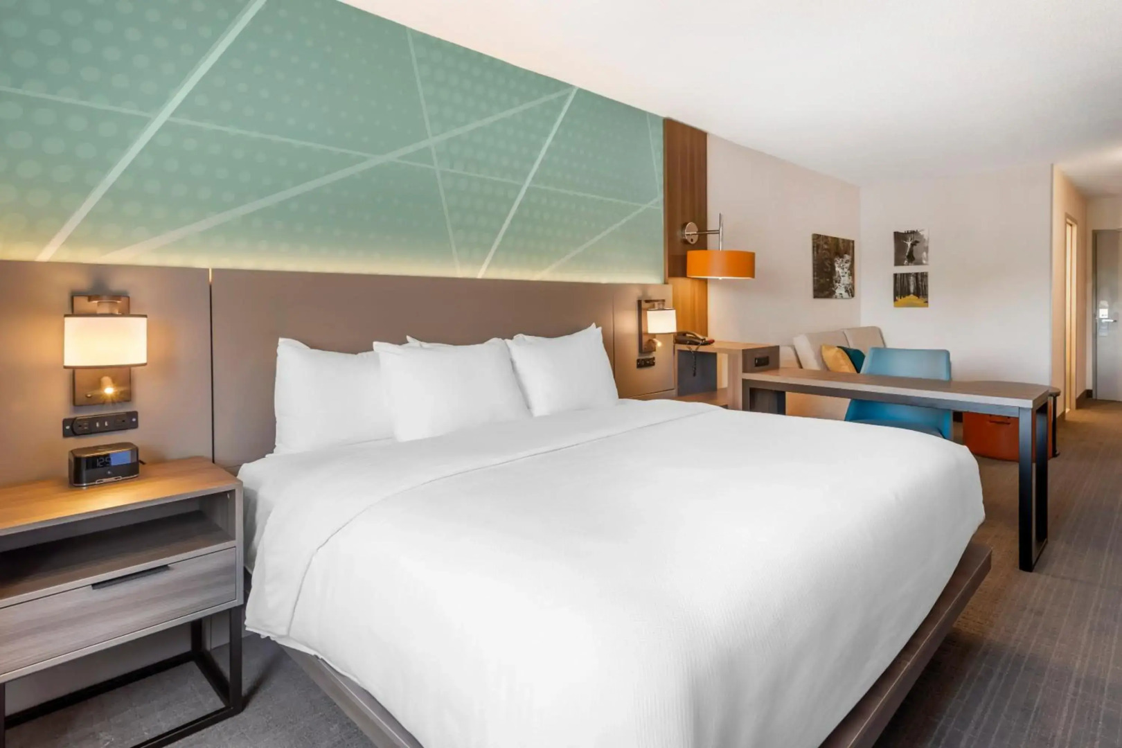 Comfort Inn & Suites Saratoga Springs