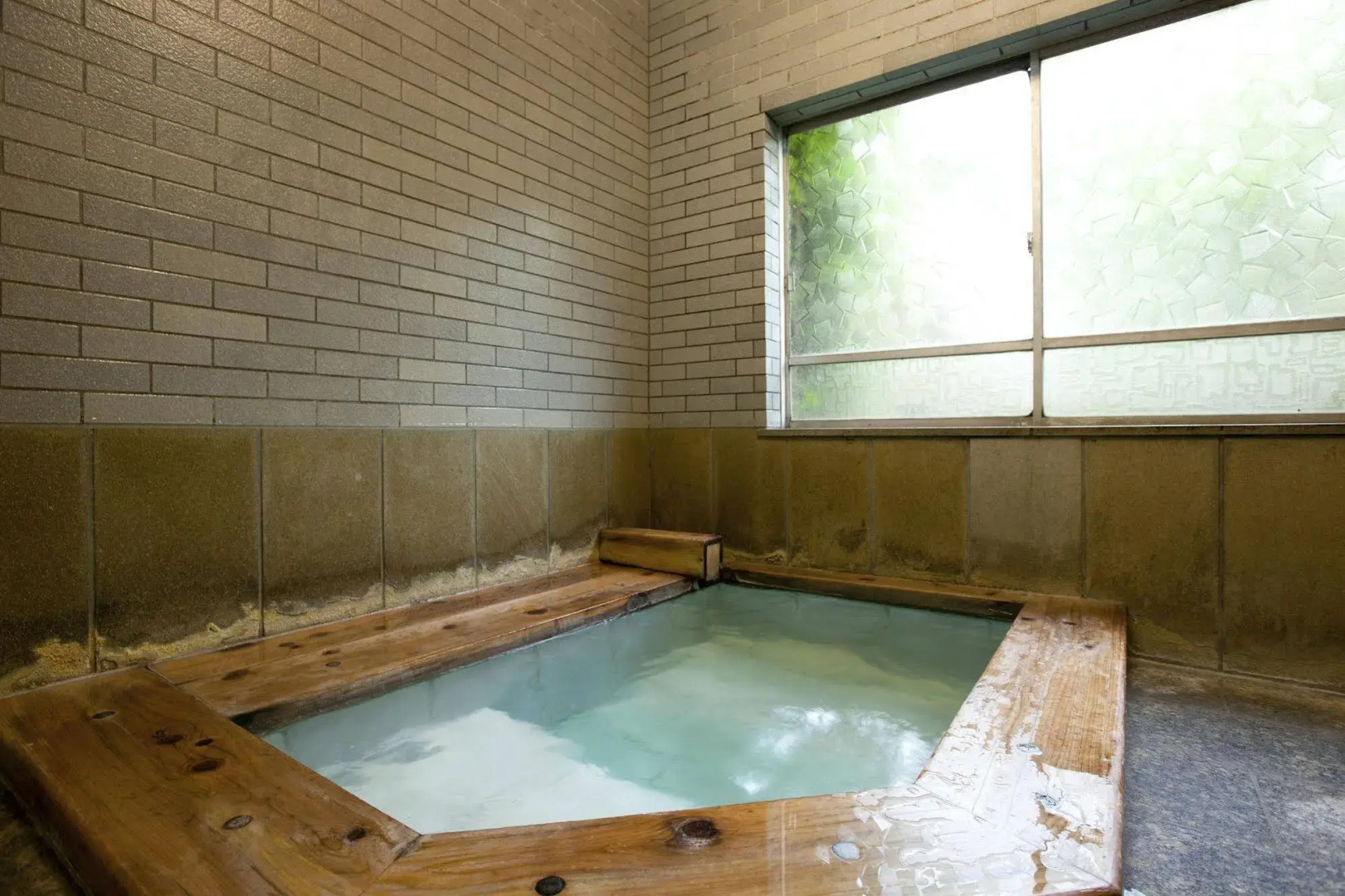 Kusatsu Hotel 1913 Bettei Pedalo