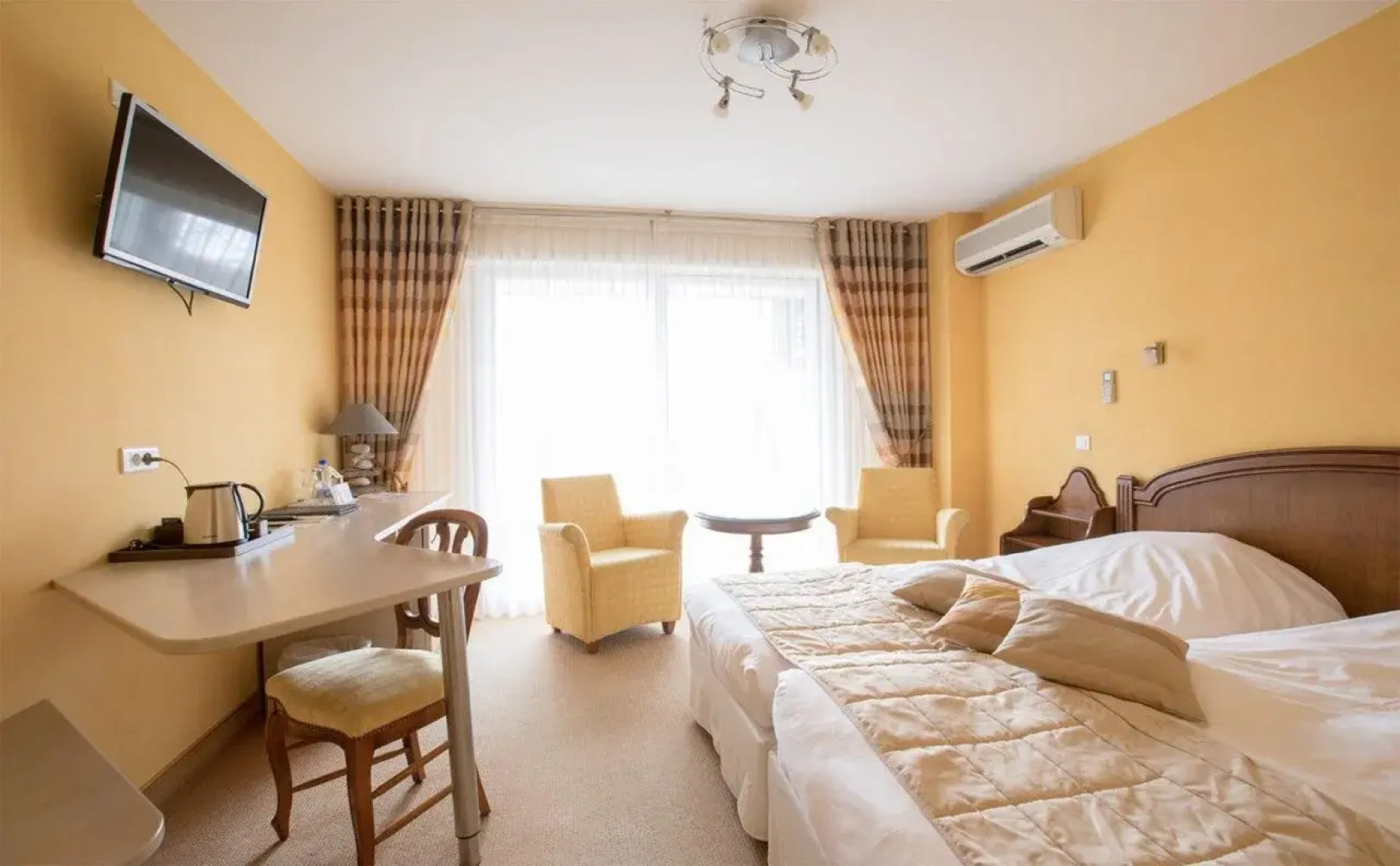 Logis Auberge du Cheval Blanc