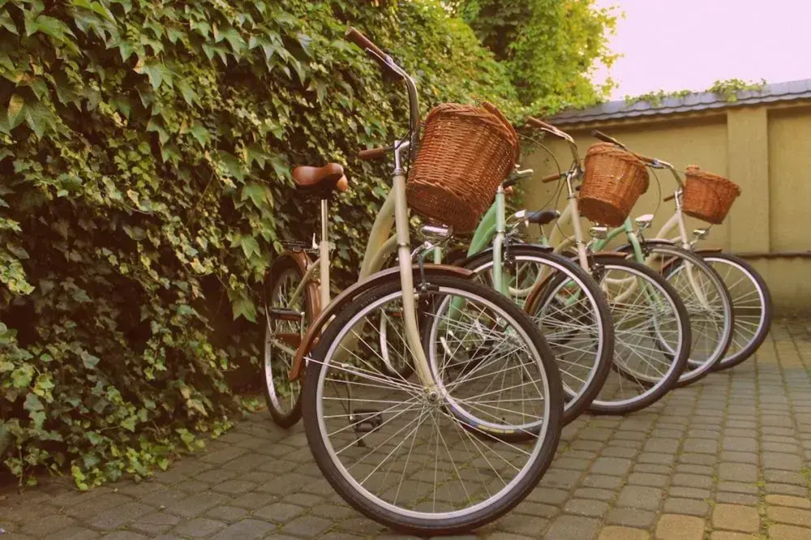 Sisters Lodge Hostel