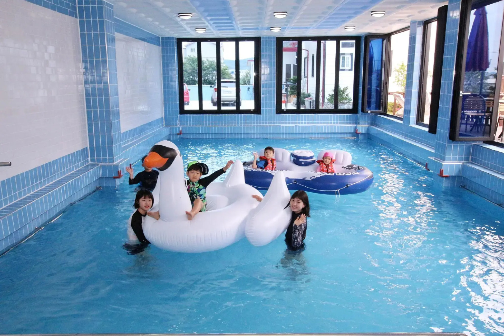 Uljin blue ara B pension