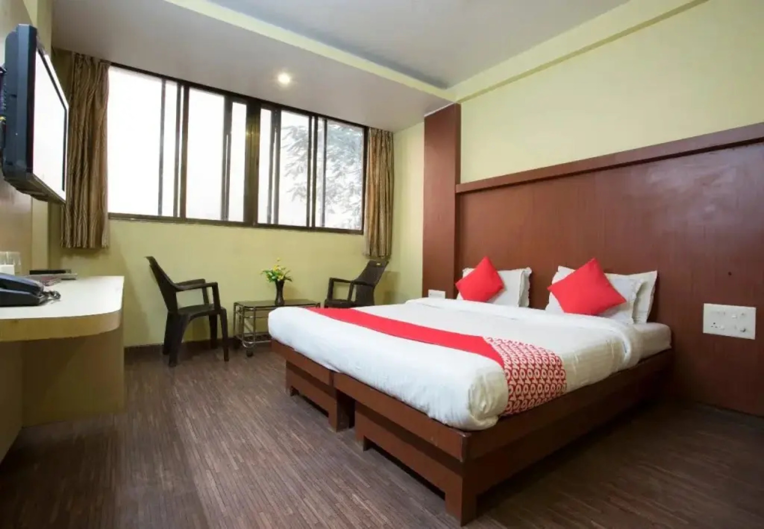 OYO 24134 Diamond Foodway