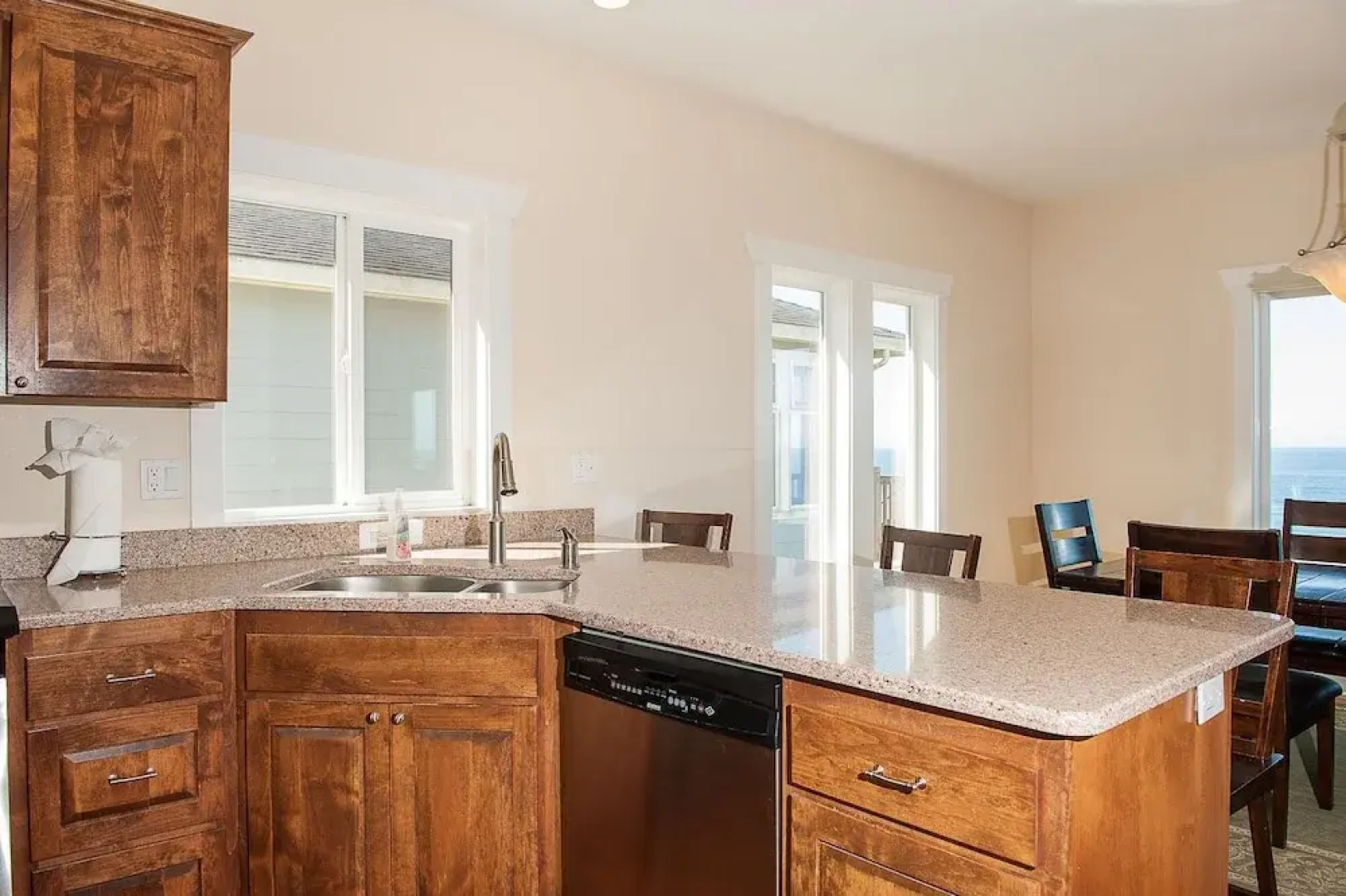 Above It All With Ocean Views 3 Br home by RedAwning