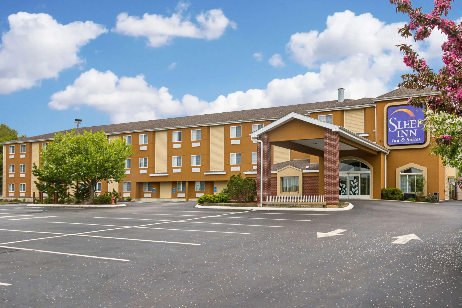 Sleep Inn & Suites Niantic North