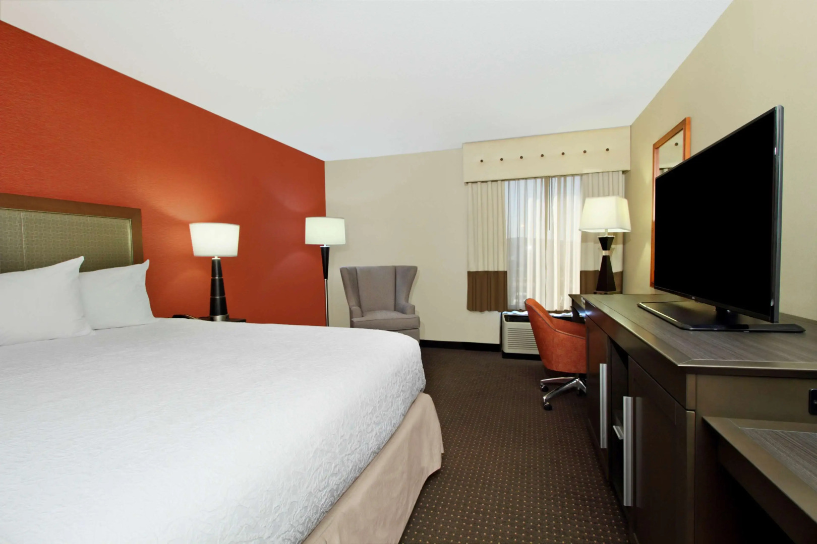Hampton Inn Columbus - Airport