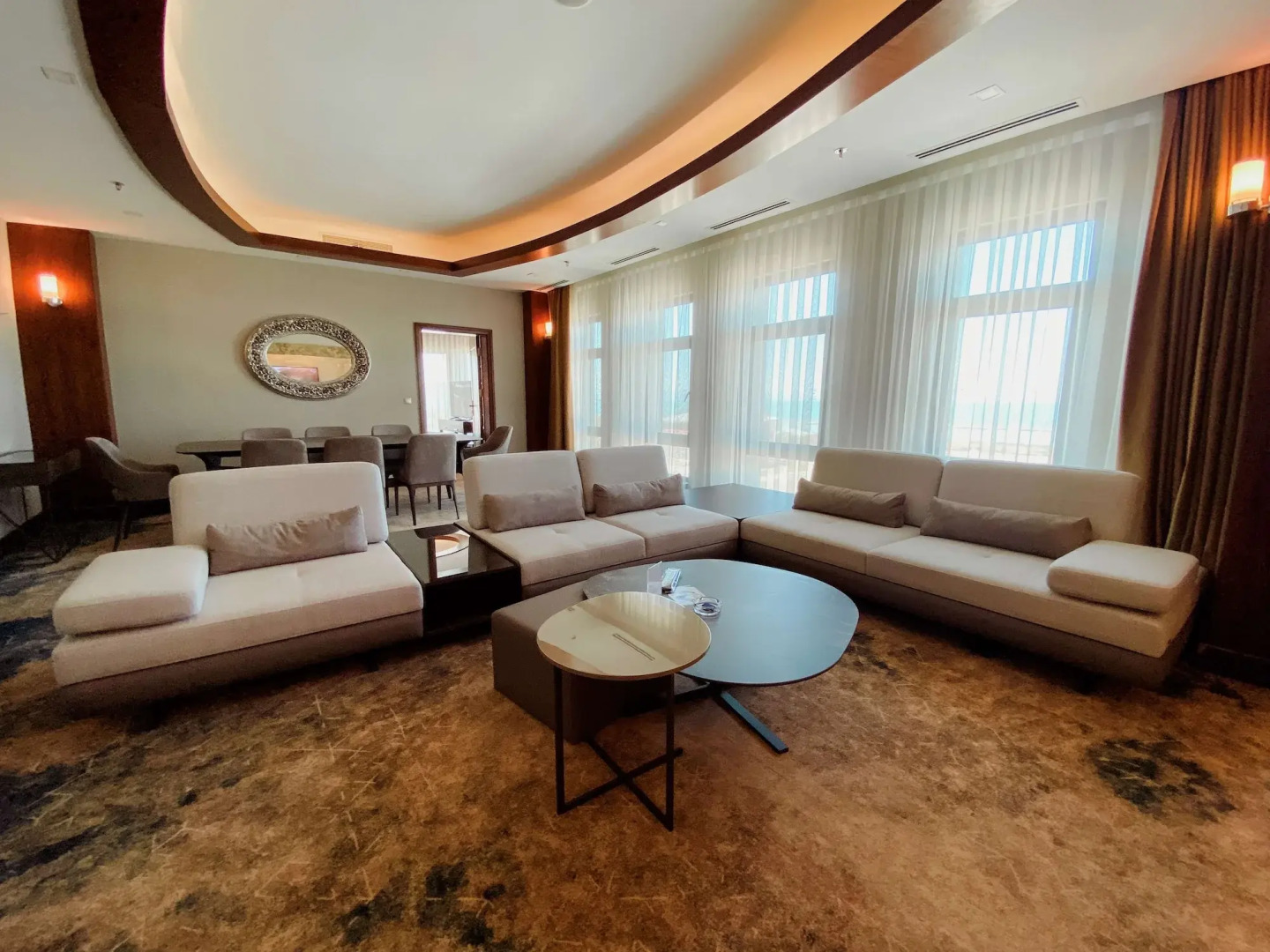 DoubleTree by Hilton Hotel Van