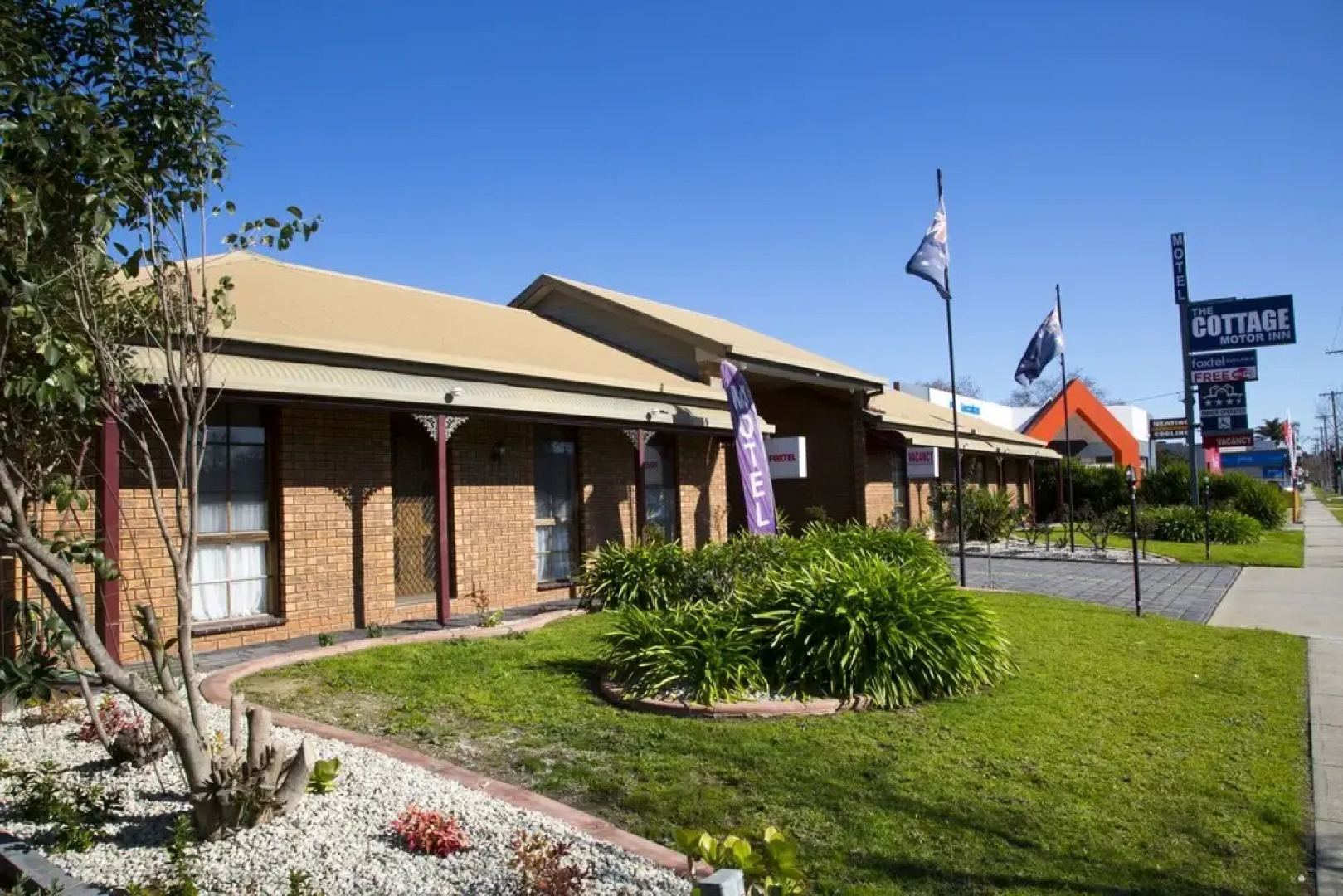 The Cottage Motor Inn Albury CBD