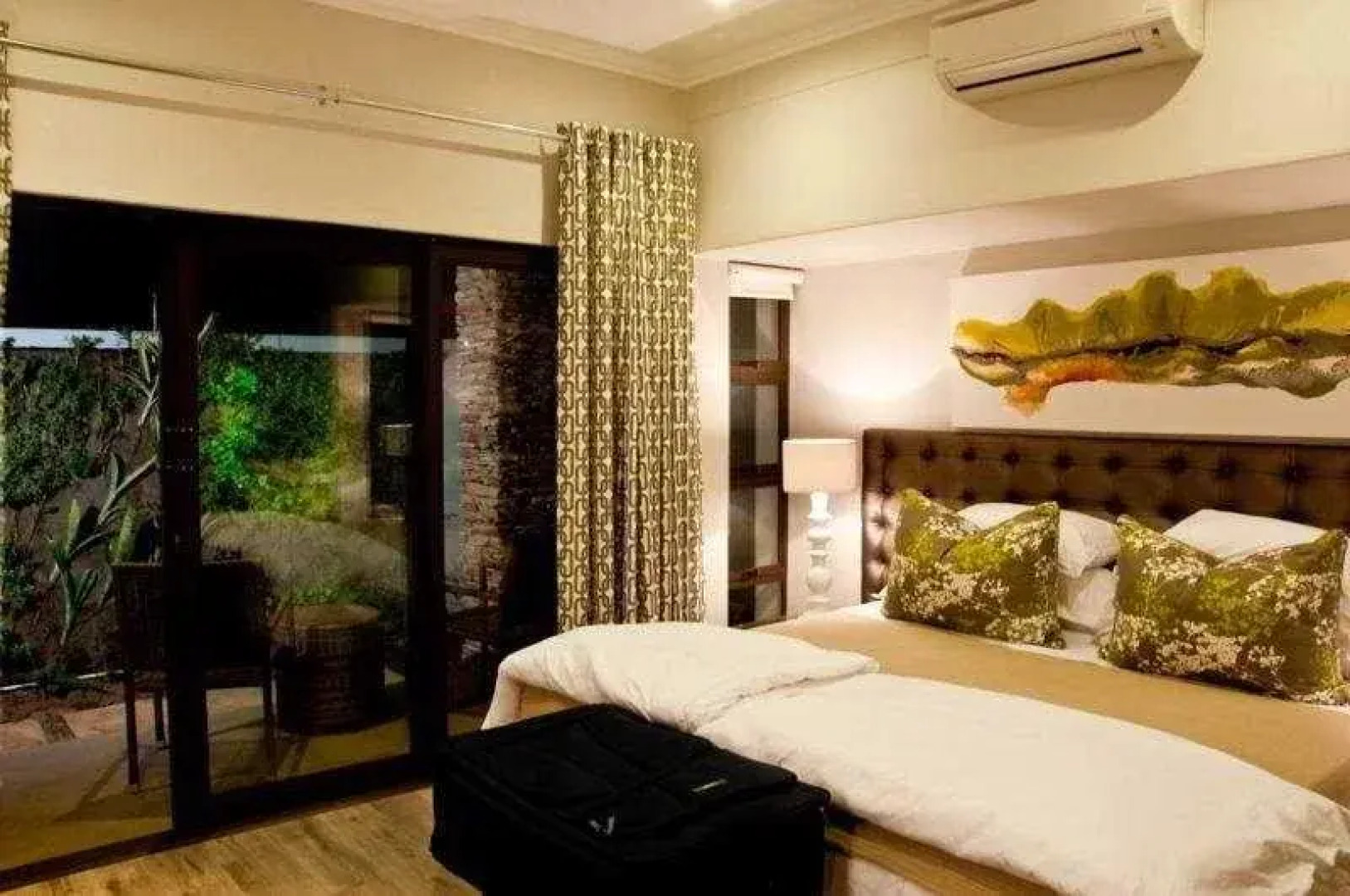 Boulevard 44 Boutique Hotel