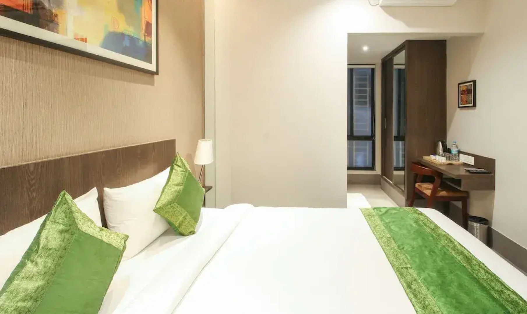 Treebo Elite Residency - 2 Kms From Railway Station