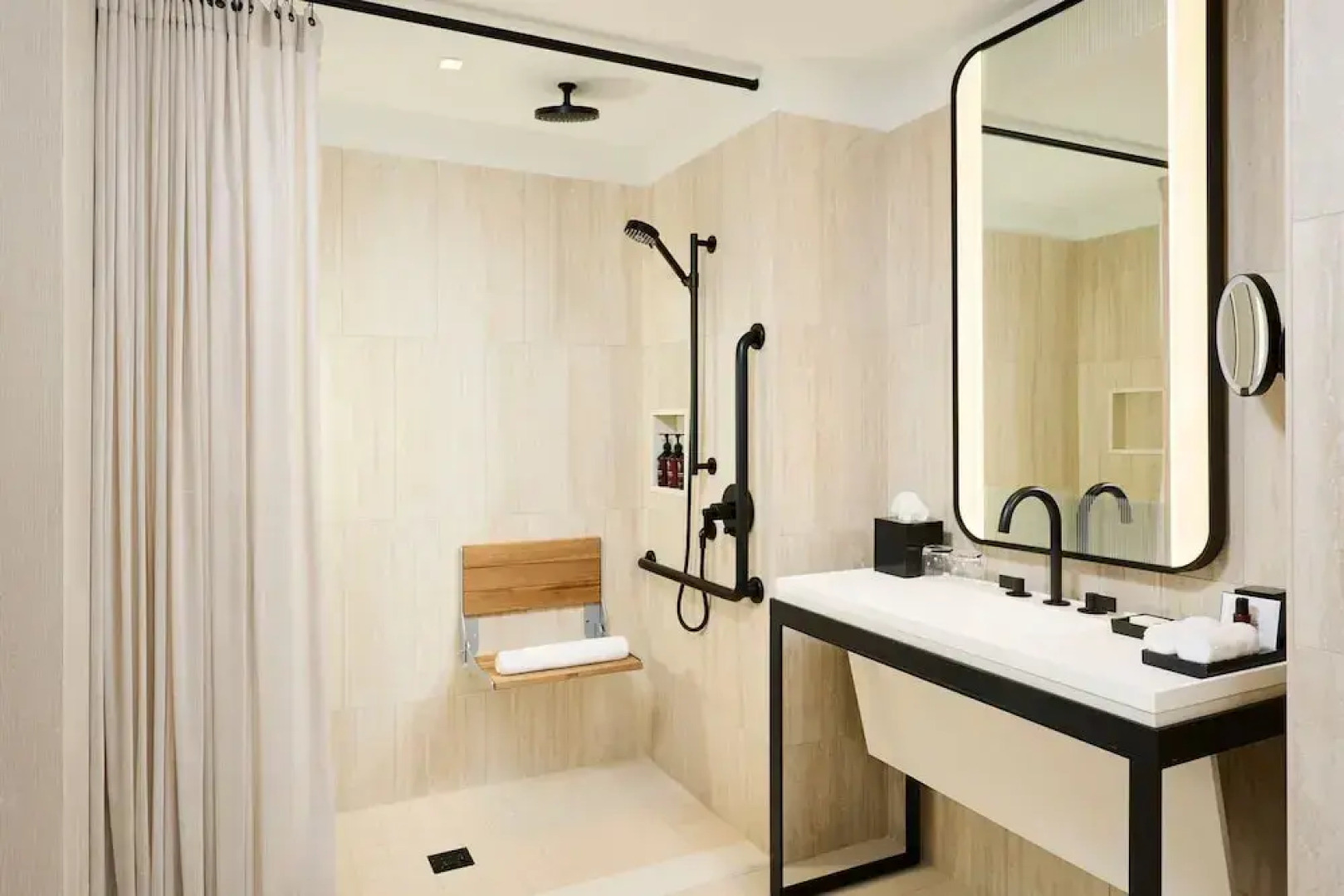 The Pearle Hotel & Spa, Autograph Collection