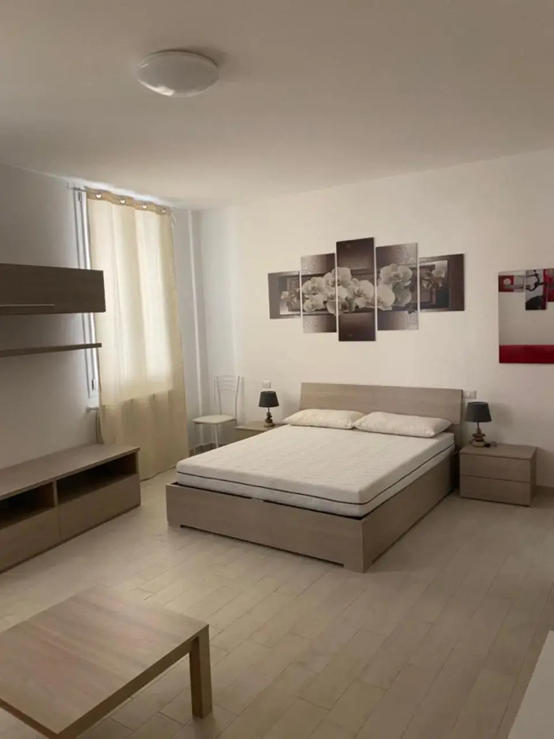 senza pensieri via 4 novembre/via diaz