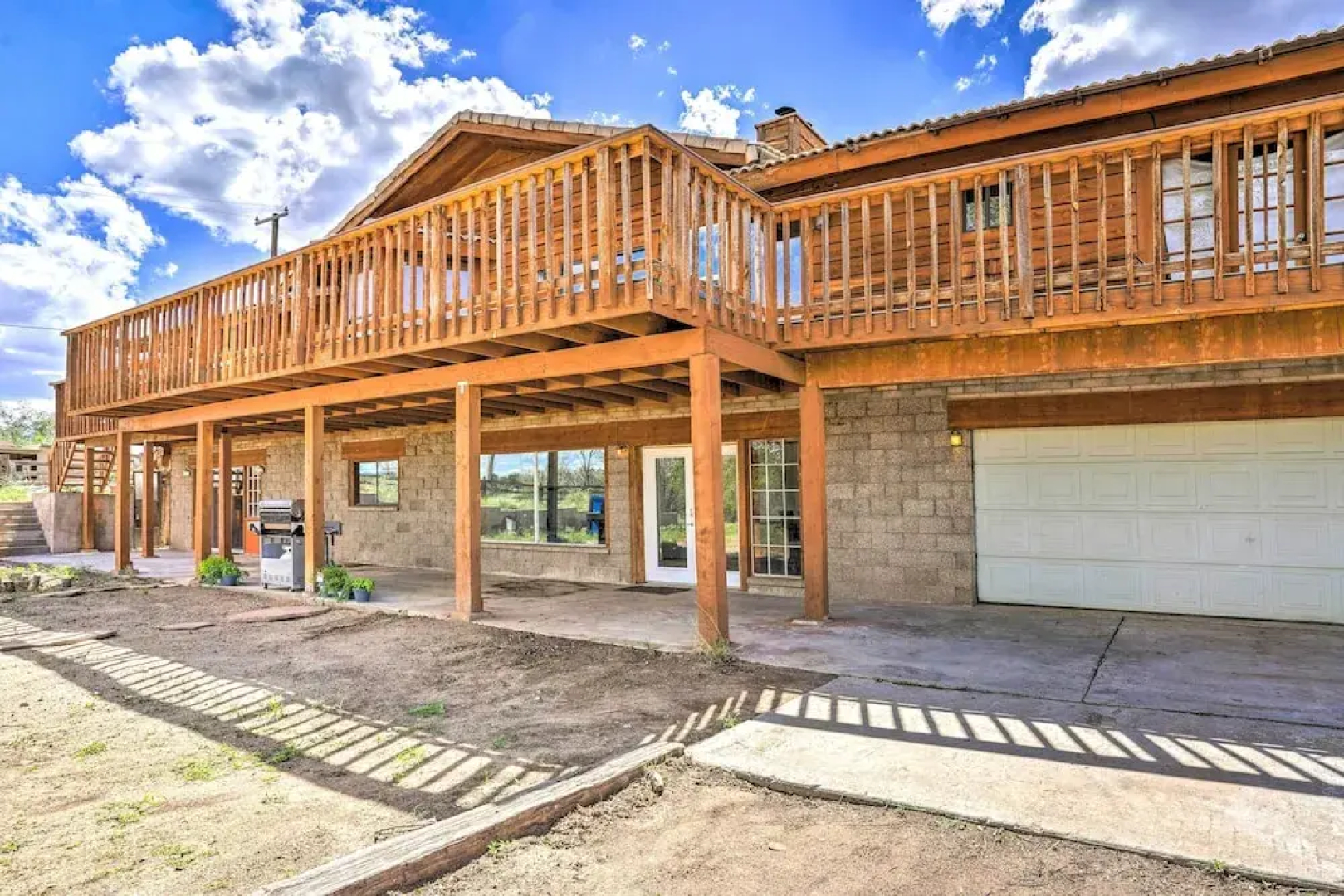 Pet-friendly Chino Valley Cabin w/ Game Room!