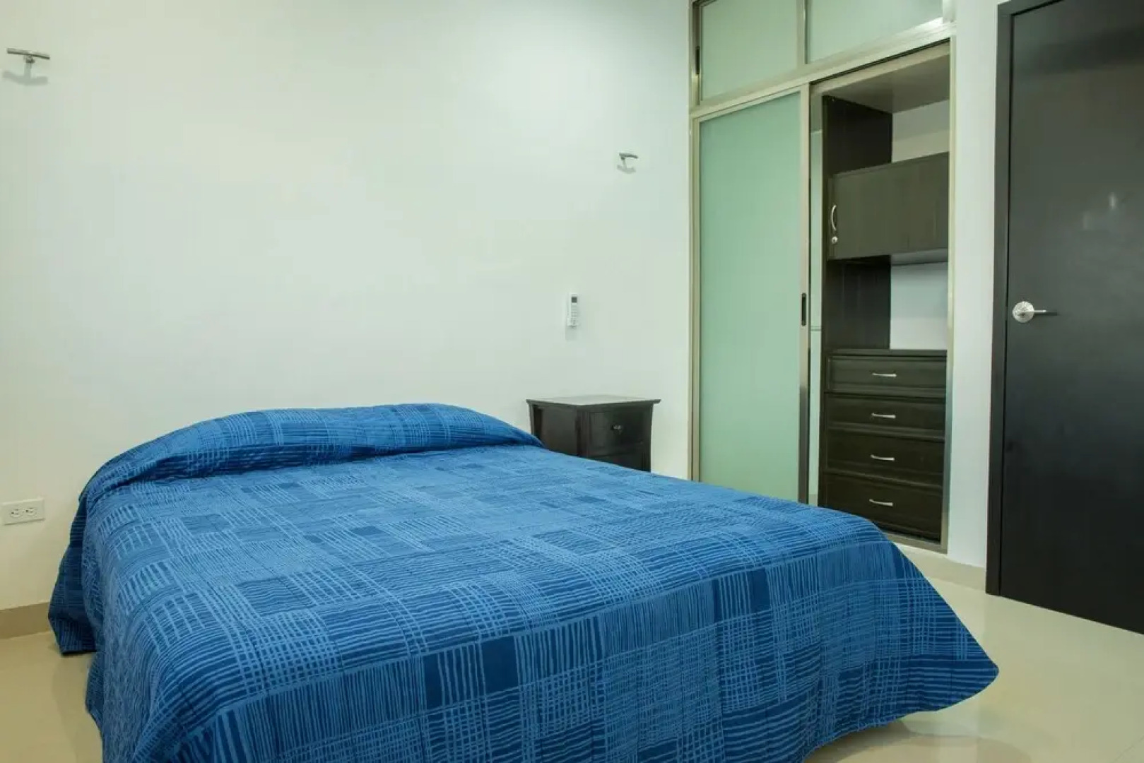 Piña Beach House in San Benito Beach