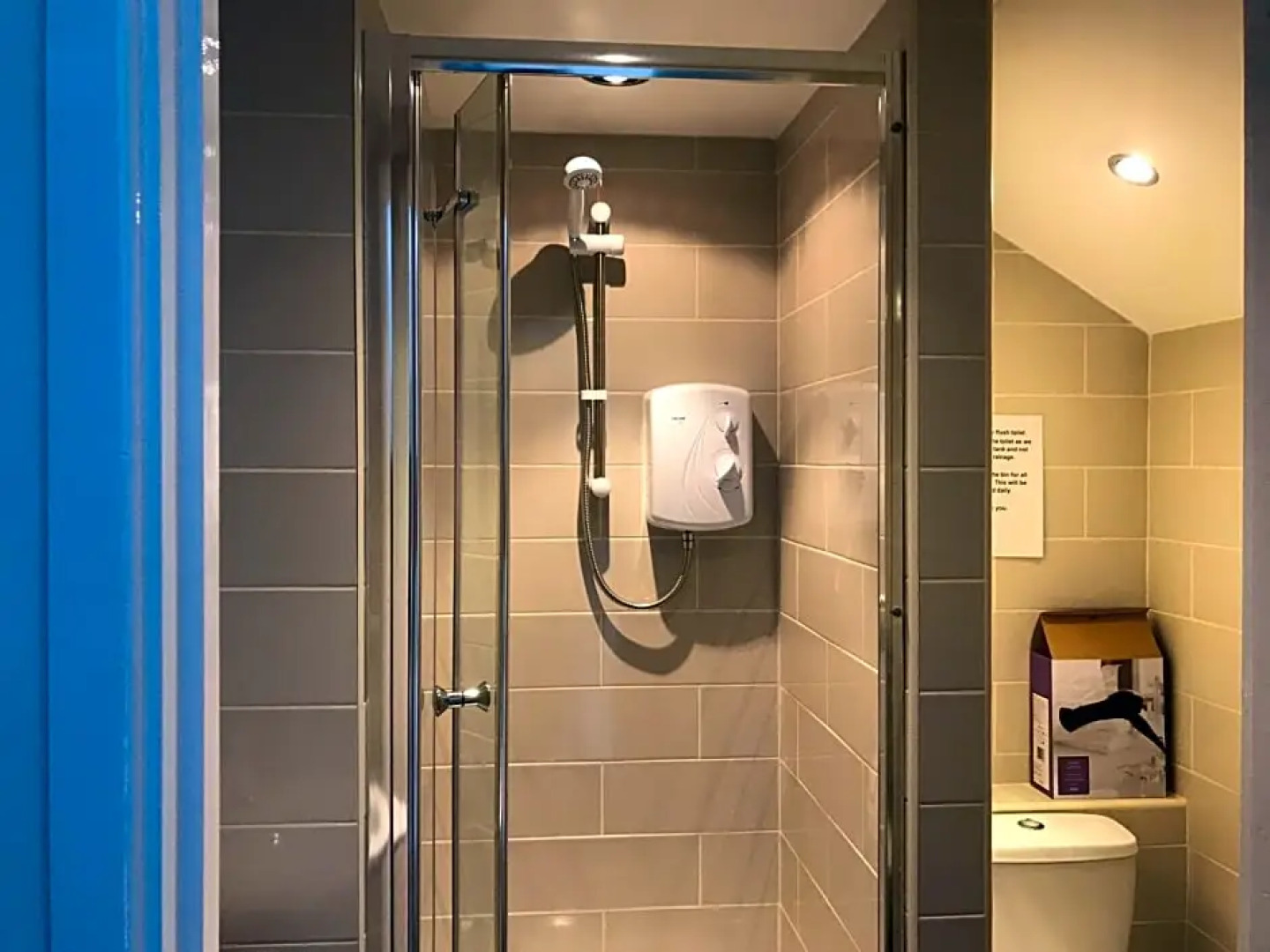 Cwtch Farm Bed & Breakfast