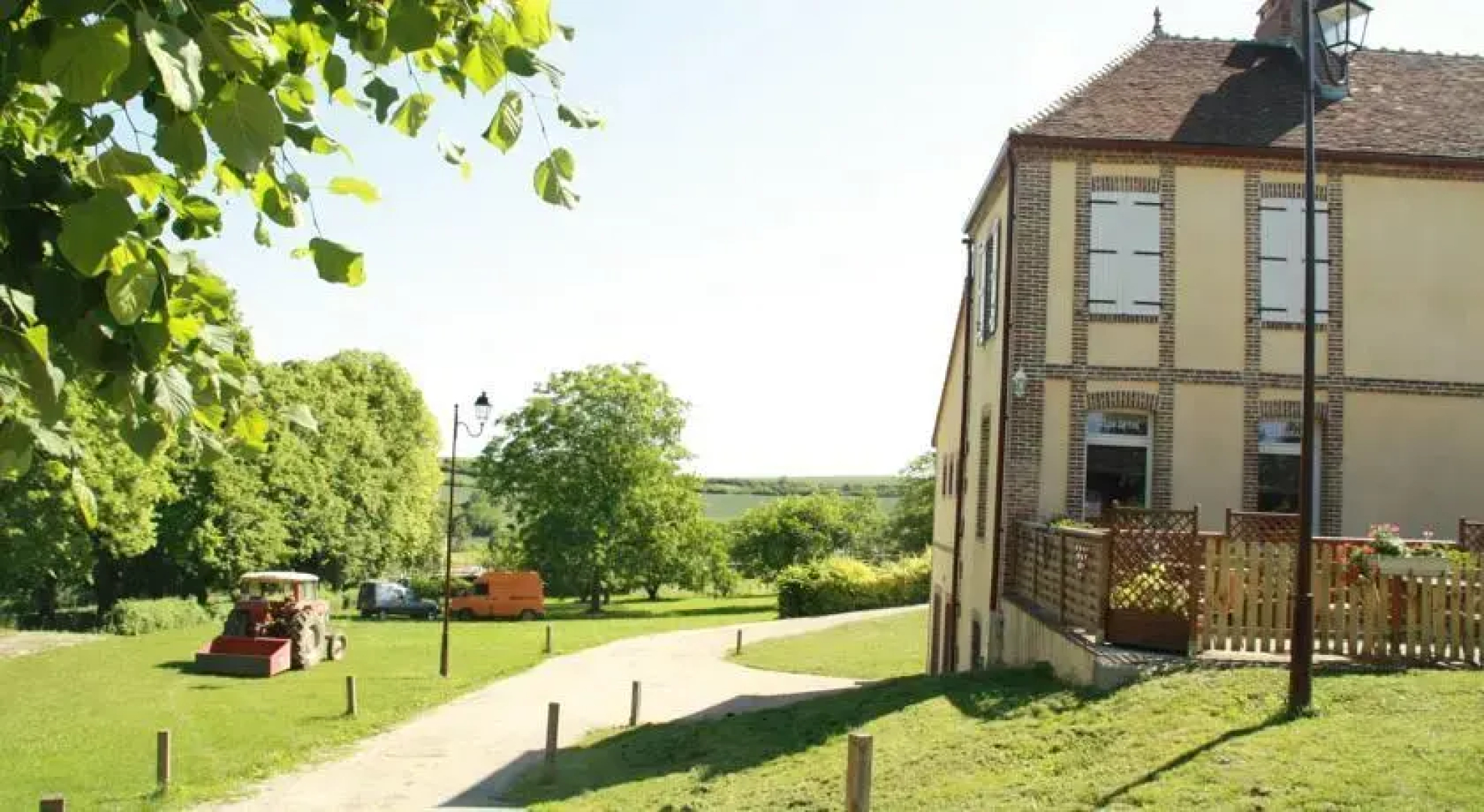 Gite et Chambres dHôtes des Galopins