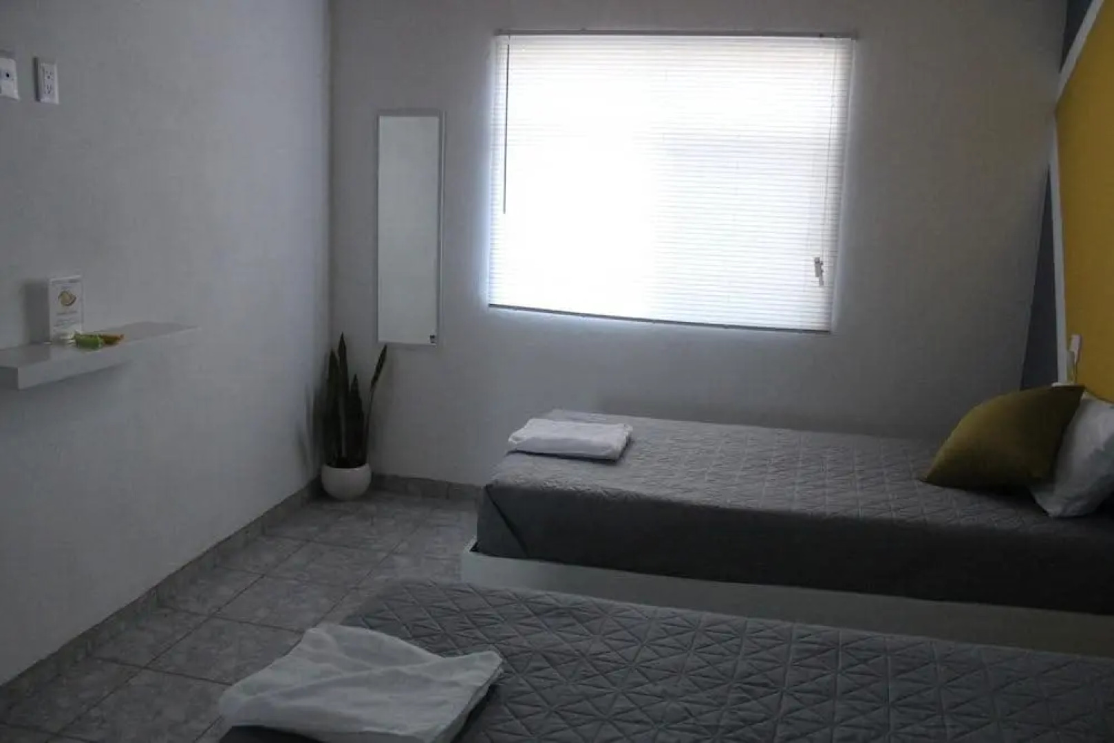 Flats Mi Lindo Pueblito