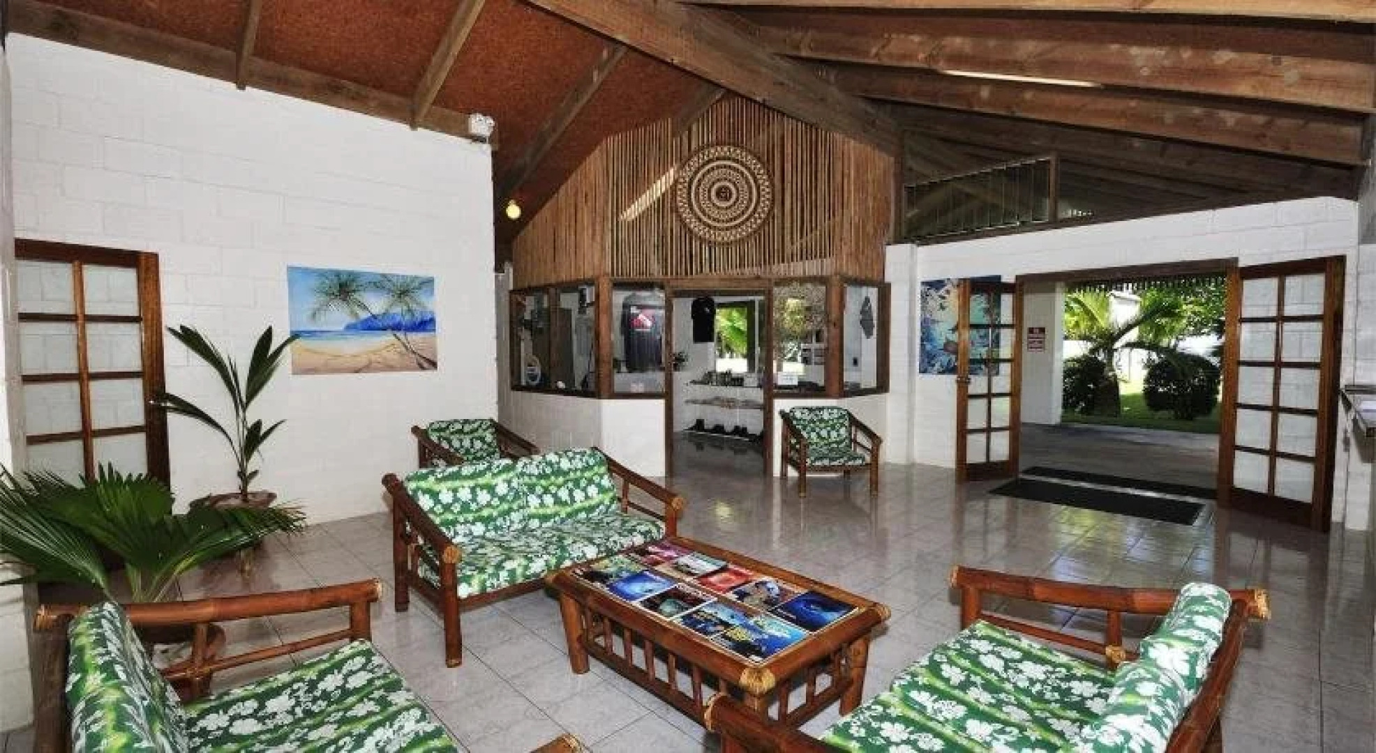 Kosrae Nautilus Resort