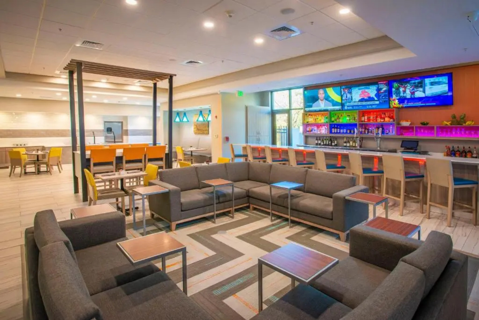 Holiday Inn Pensacola - University Area by IHG