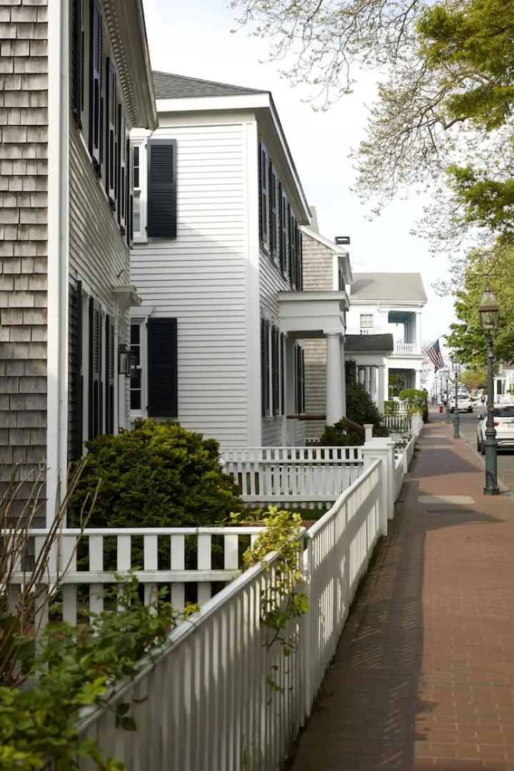 The Christopher, The Edgartown Collection