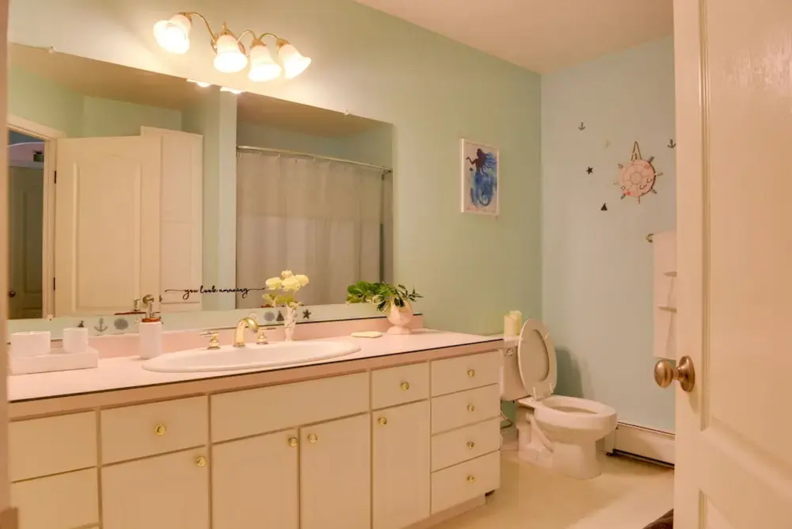 Oceanfront Kenai Villa w/ Fireplace & Deck