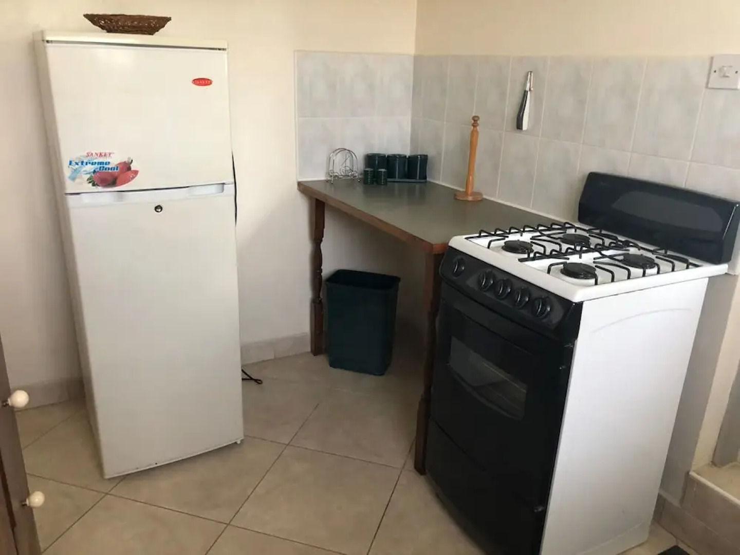 Palm Paradise Guest House and 2 Apartments