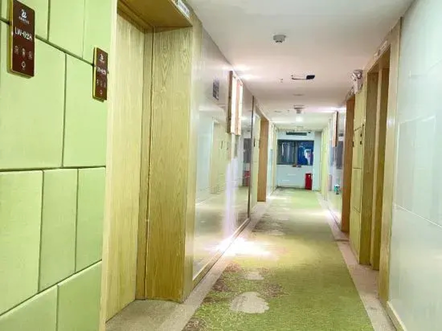 Guiyang Longwu Hotel