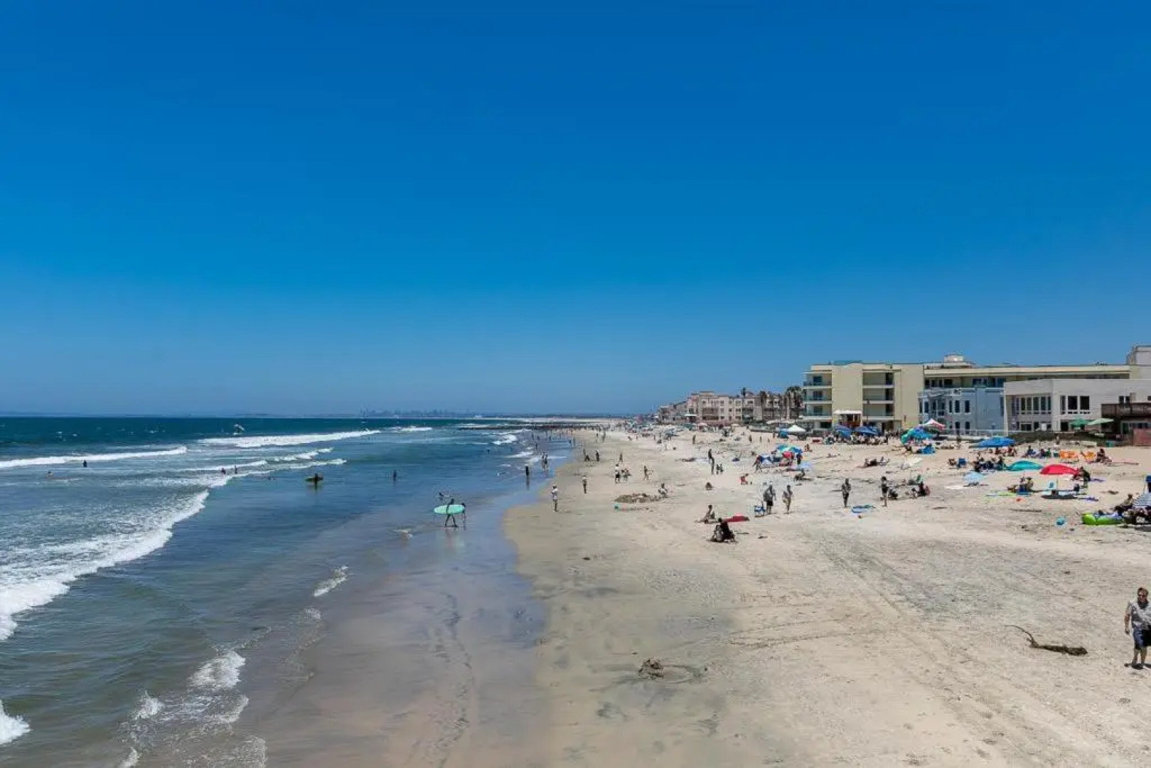 Ocean View 3 Bedrooms Condo, just steps from the park, pier & water!