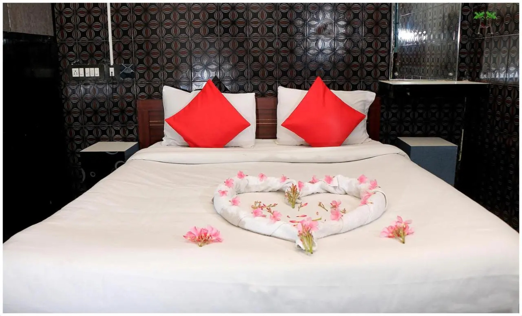 Red Carpet Residence