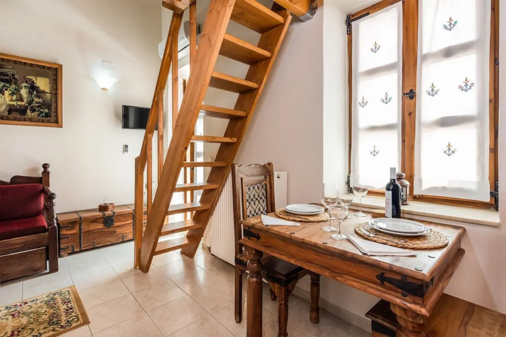 Petronikolis Traditional House