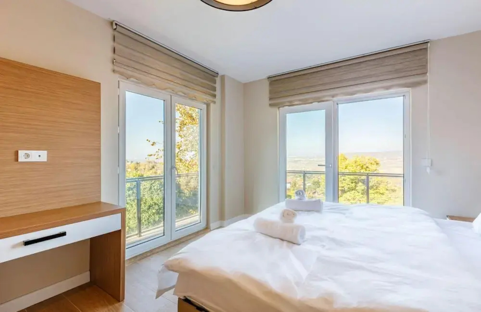 Spacious Villa With Private Pool and Garden in Kartepe Near Sapanca