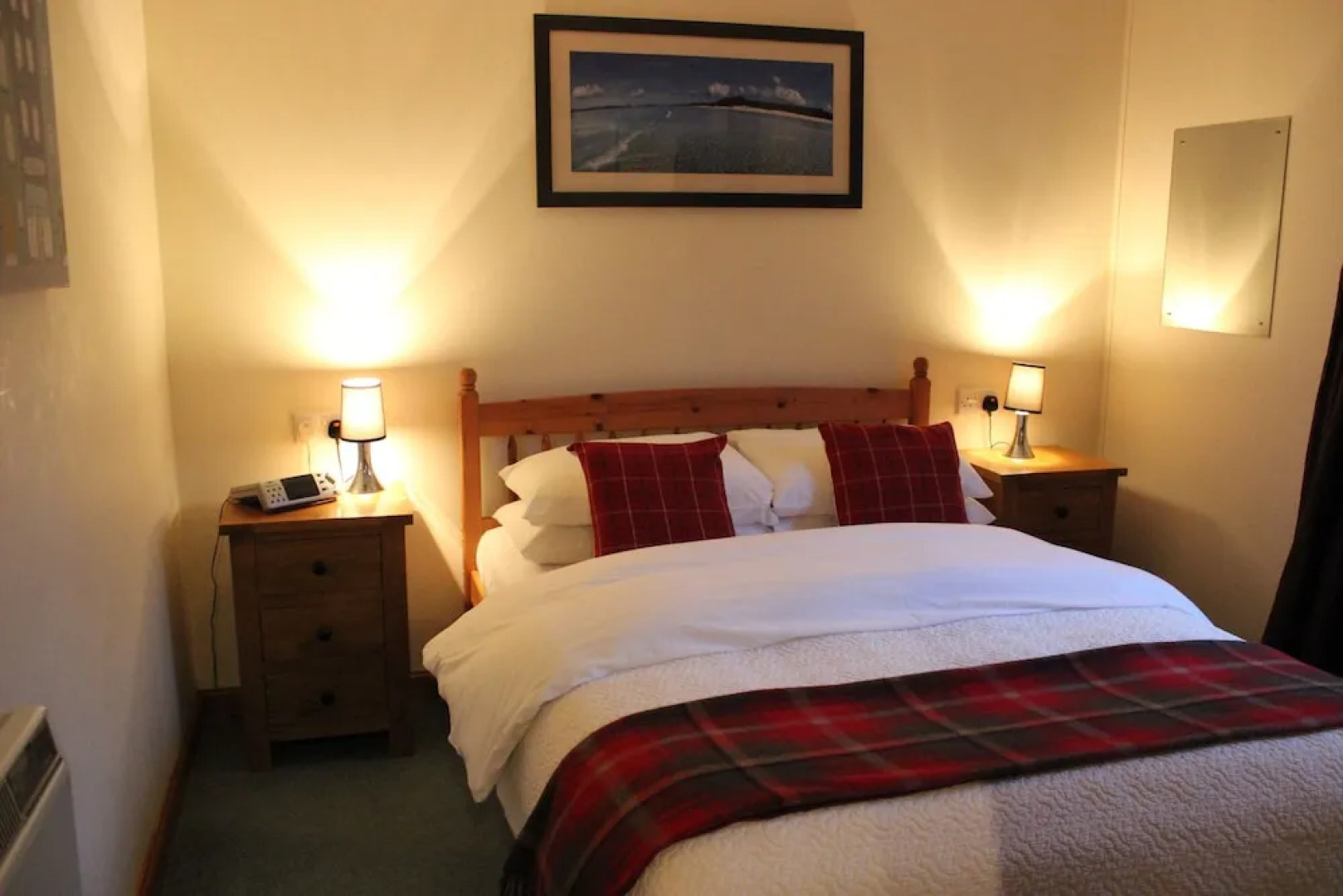 Loch Ness Highland Cottages