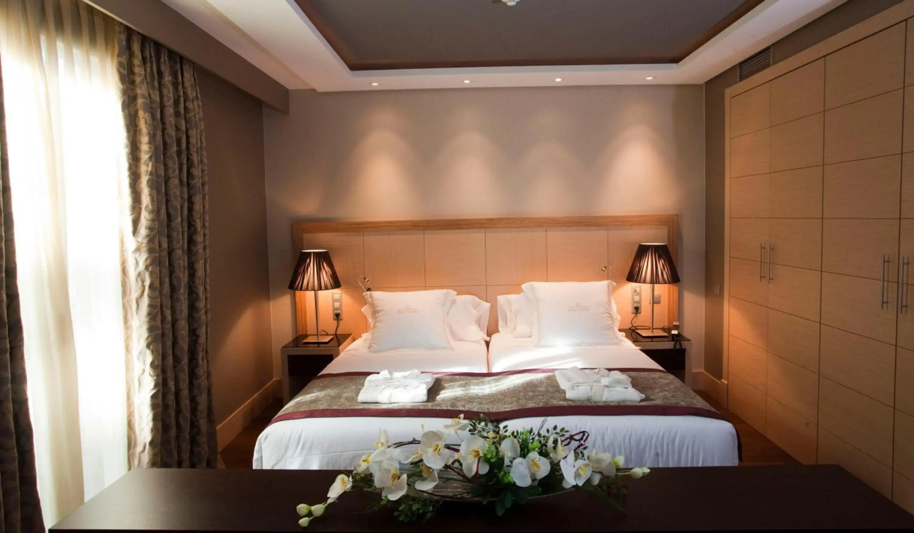 Sinsuvarn Airport Suite