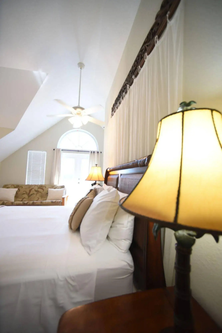 Shangri-La Boutique Bed & Breakfast
