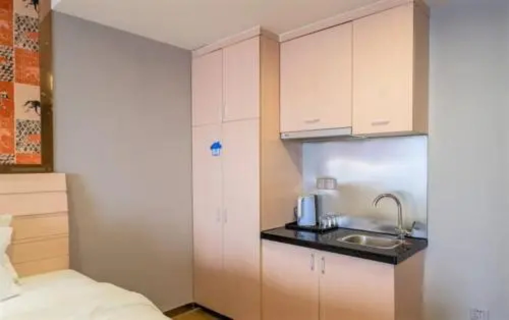 April Fair Duplex Apartment Guagnzhou South Railway Station Ao Yuan Yue Shi Dai Branch