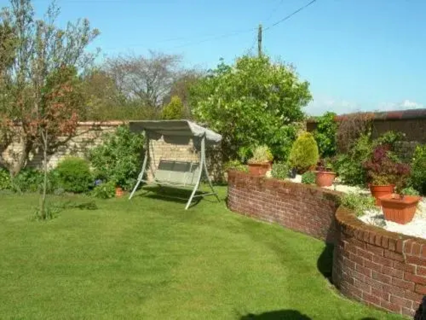 Appletree Guest House