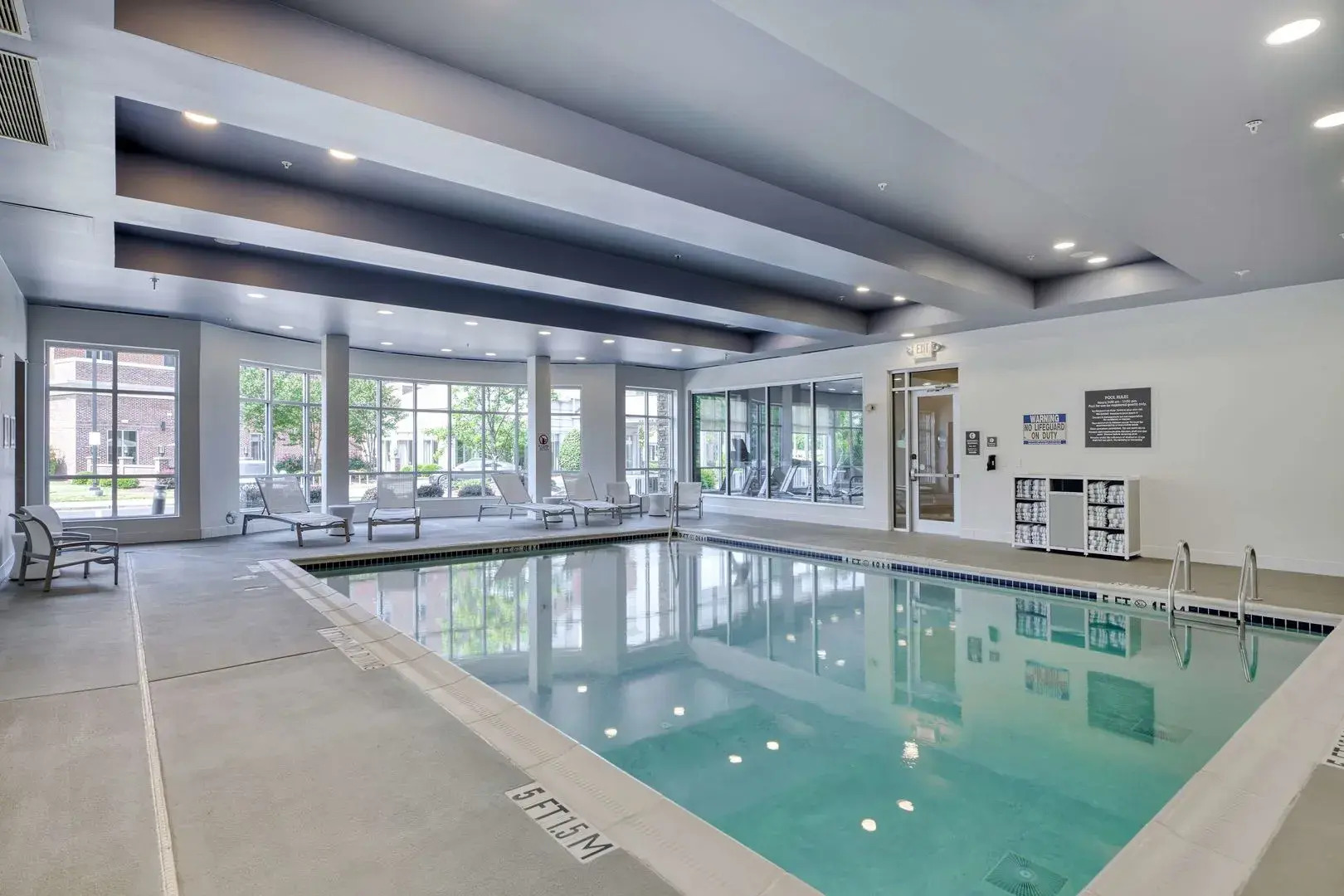 DoubleTree by Hilton Raleigh - Cary