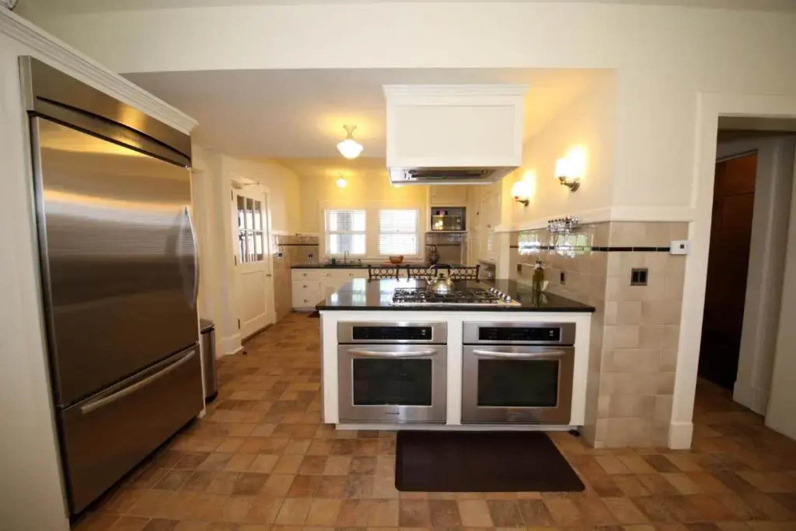 The Leonard at Logan House