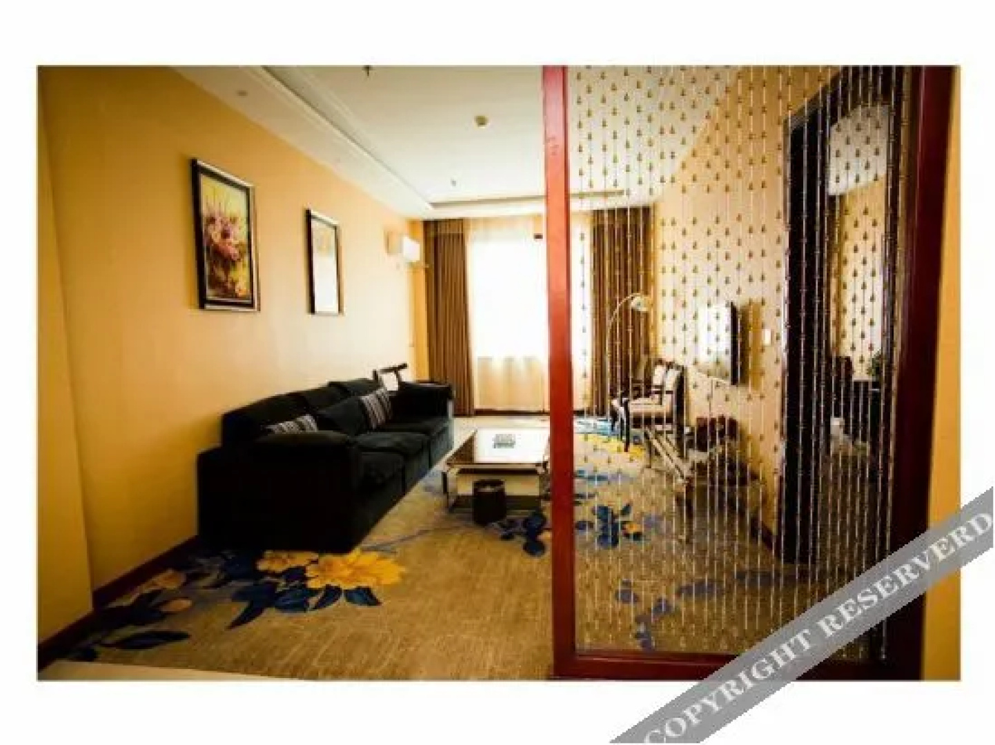 Yintai Hotel