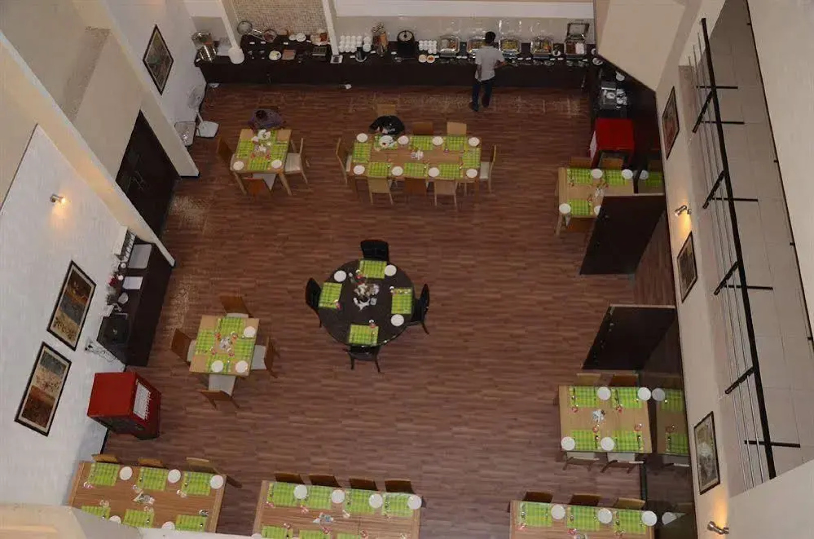 Zip by Spree Spine Hotel