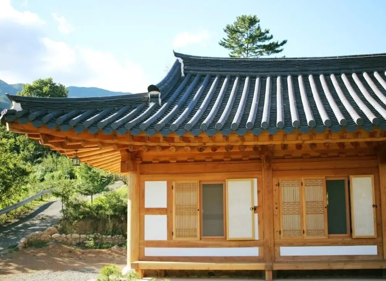Hadong Todaysun Hanok Pension