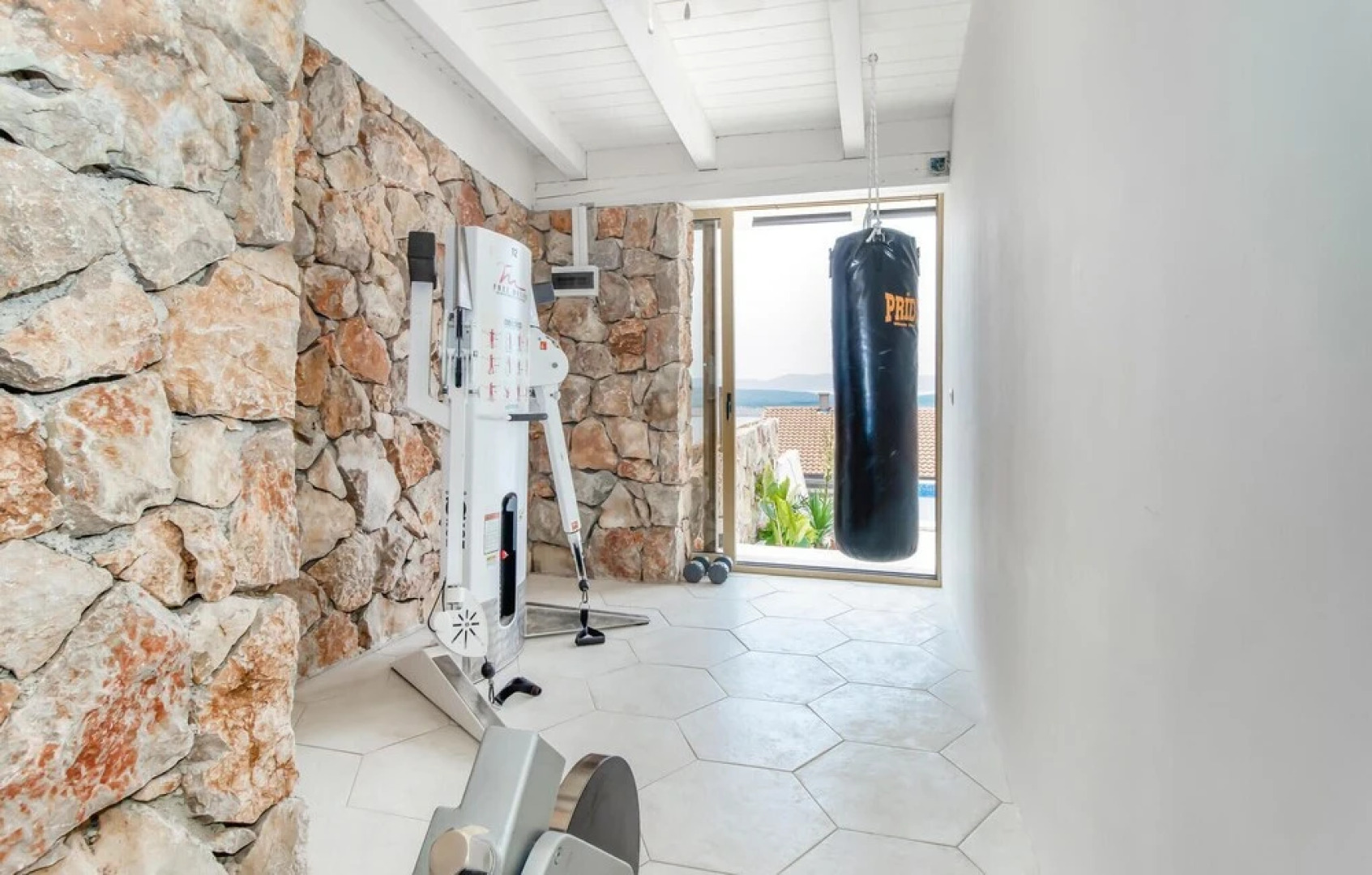 Nice Home in Dramalj With Wifi, 2 Bedrooms and Outdoor Swimming Pool