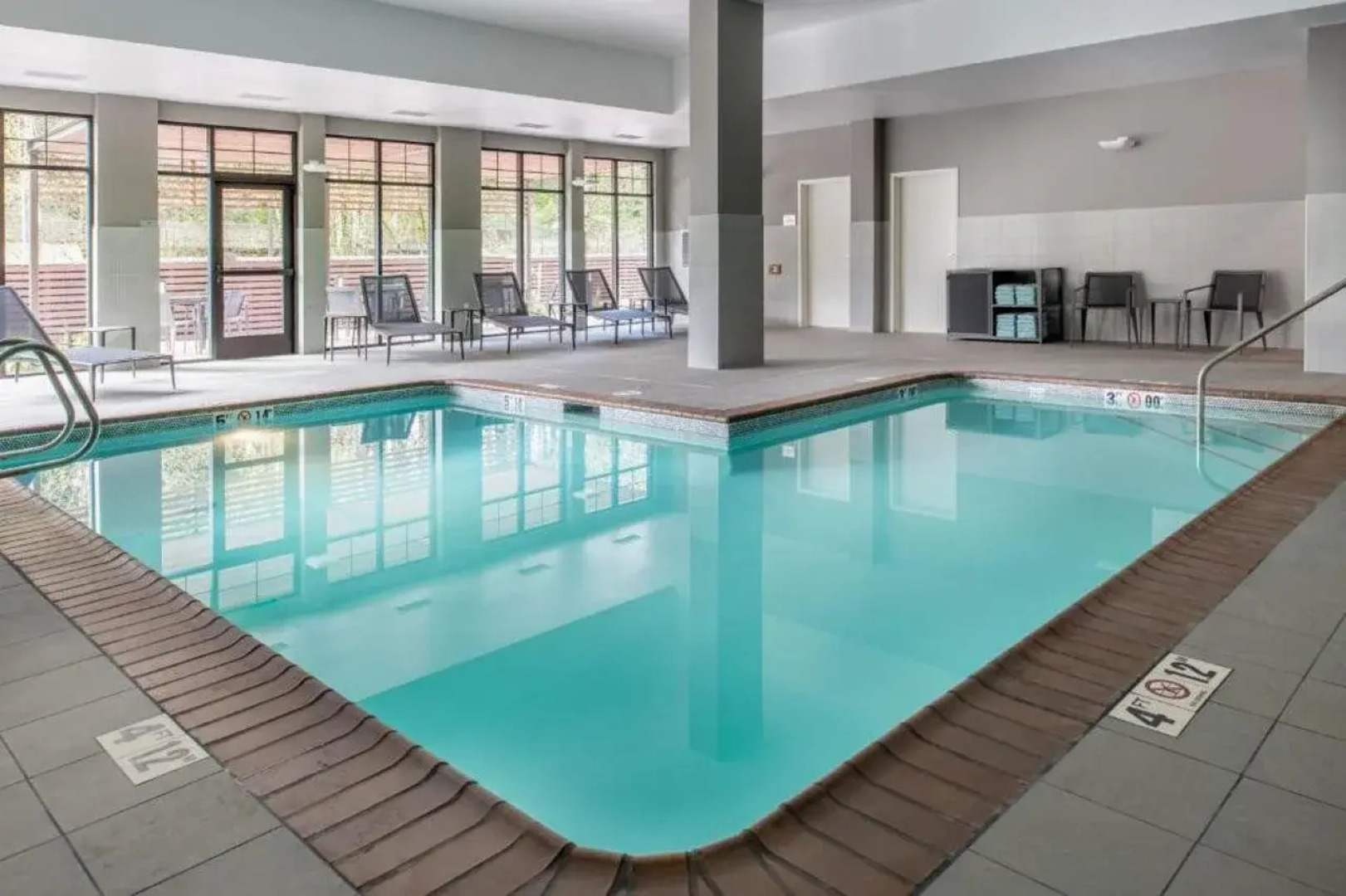 Courtyard By Marriott Olympia