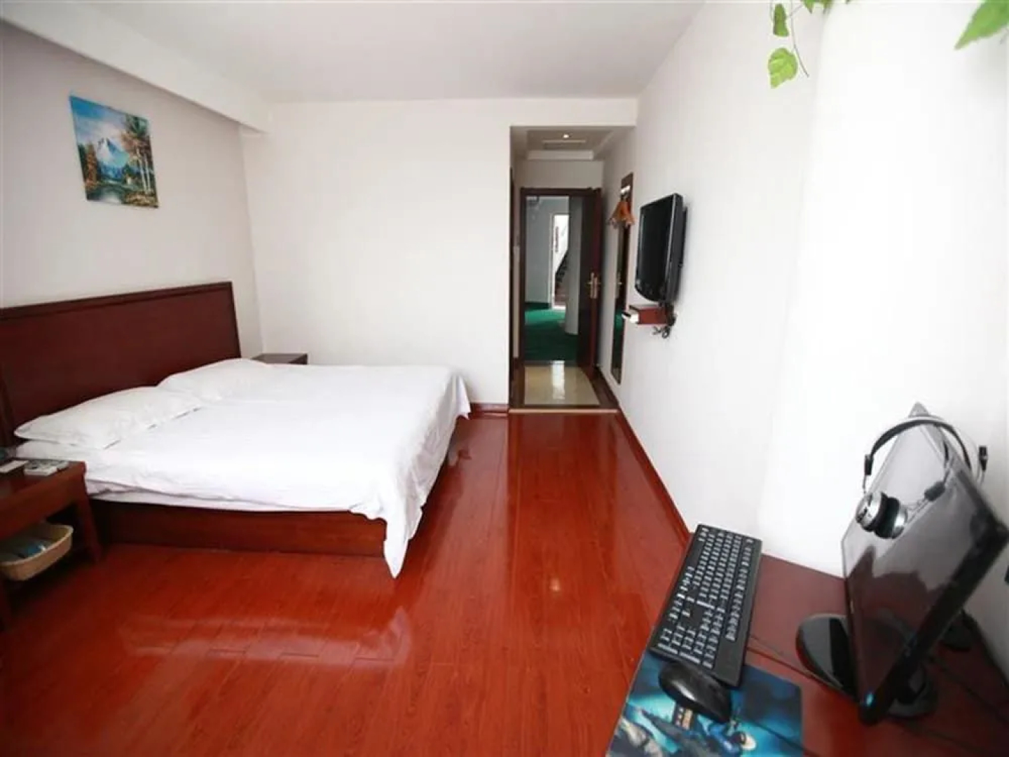GreenTree Inn Lianyungang Ganyu South Station Express Hotel