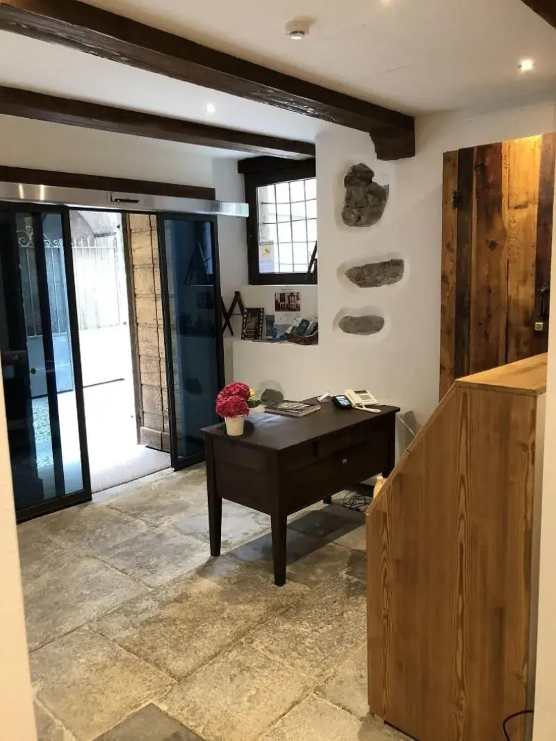 NicoMat Rooms