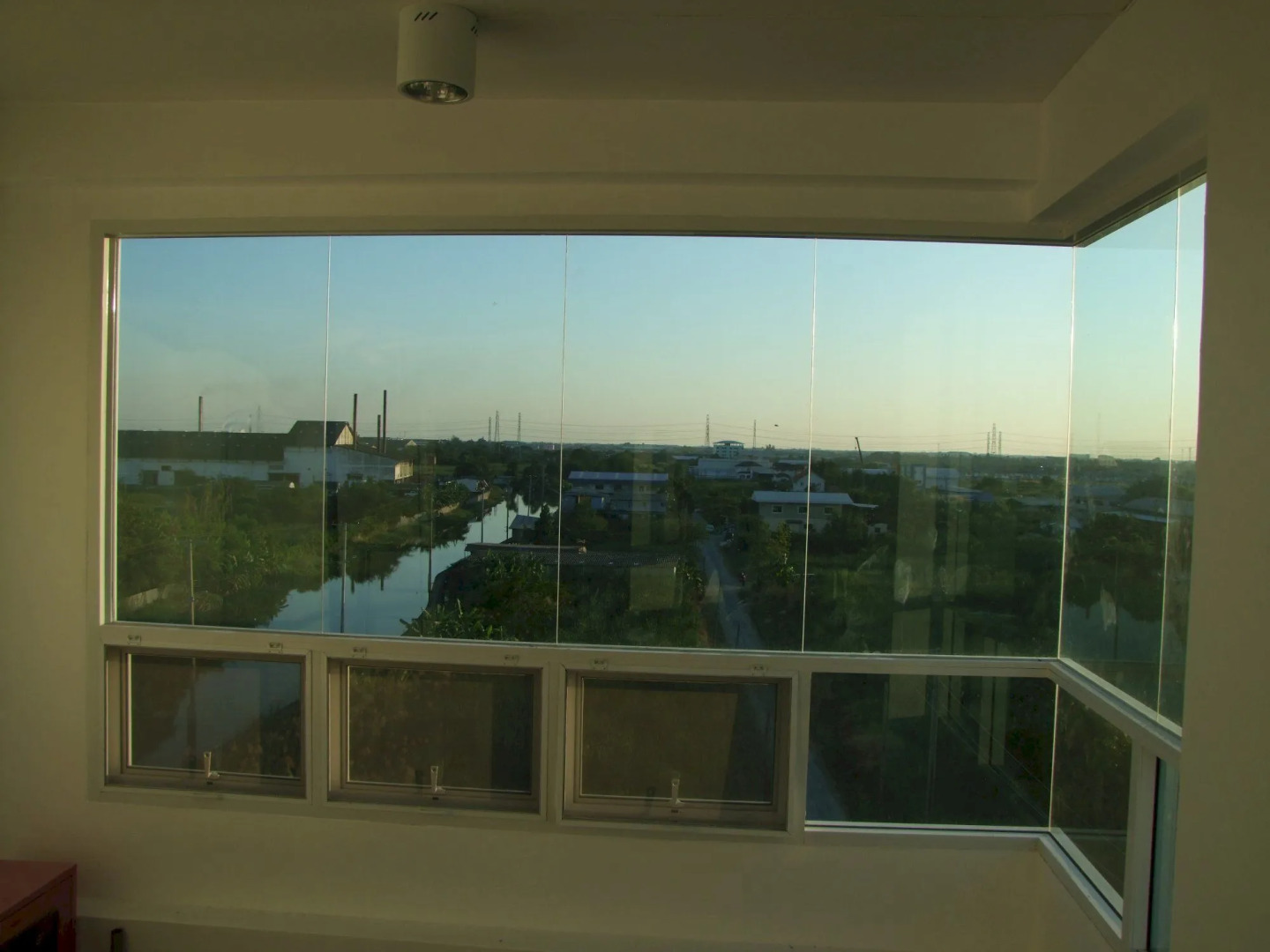 At Ease Hotel Suvarnabhumi