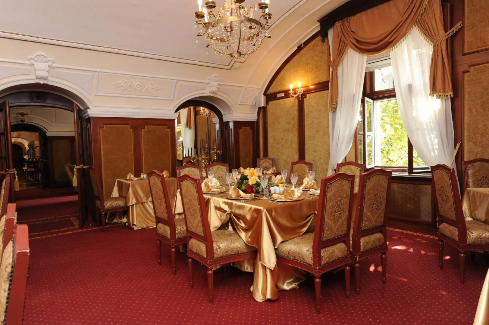 Garni Hotel Leopold I