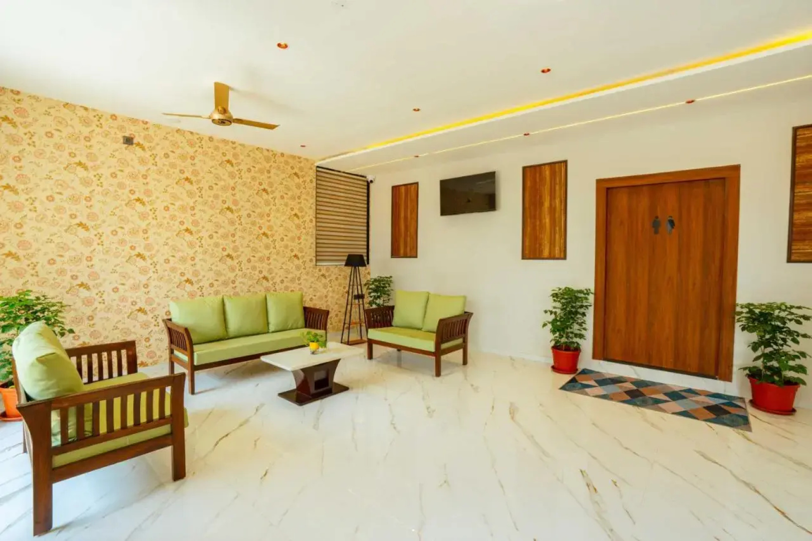 Treebo Grand Royal Imperio, Hinjewadi