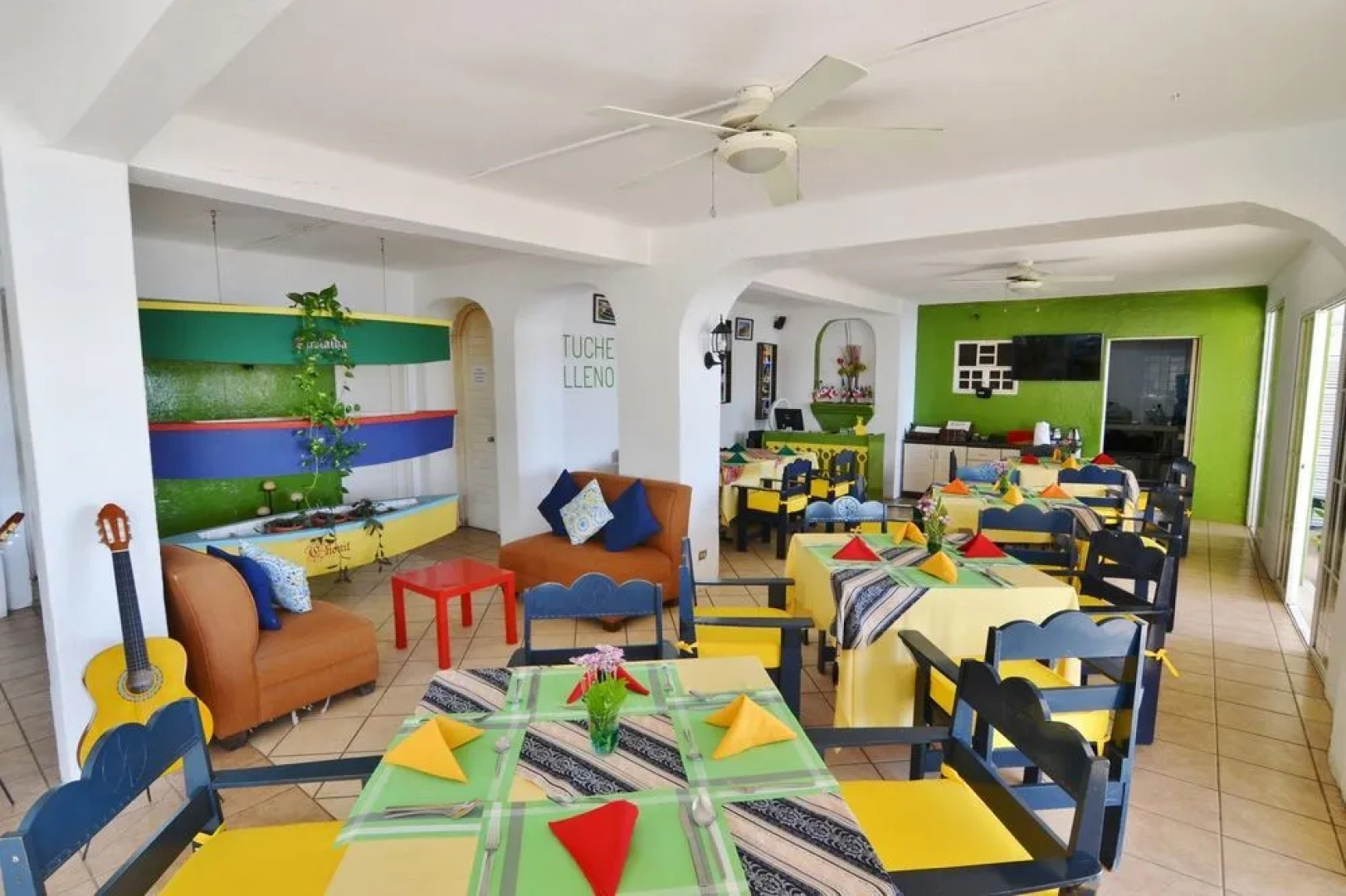 Hotel Petén Express - Hostel